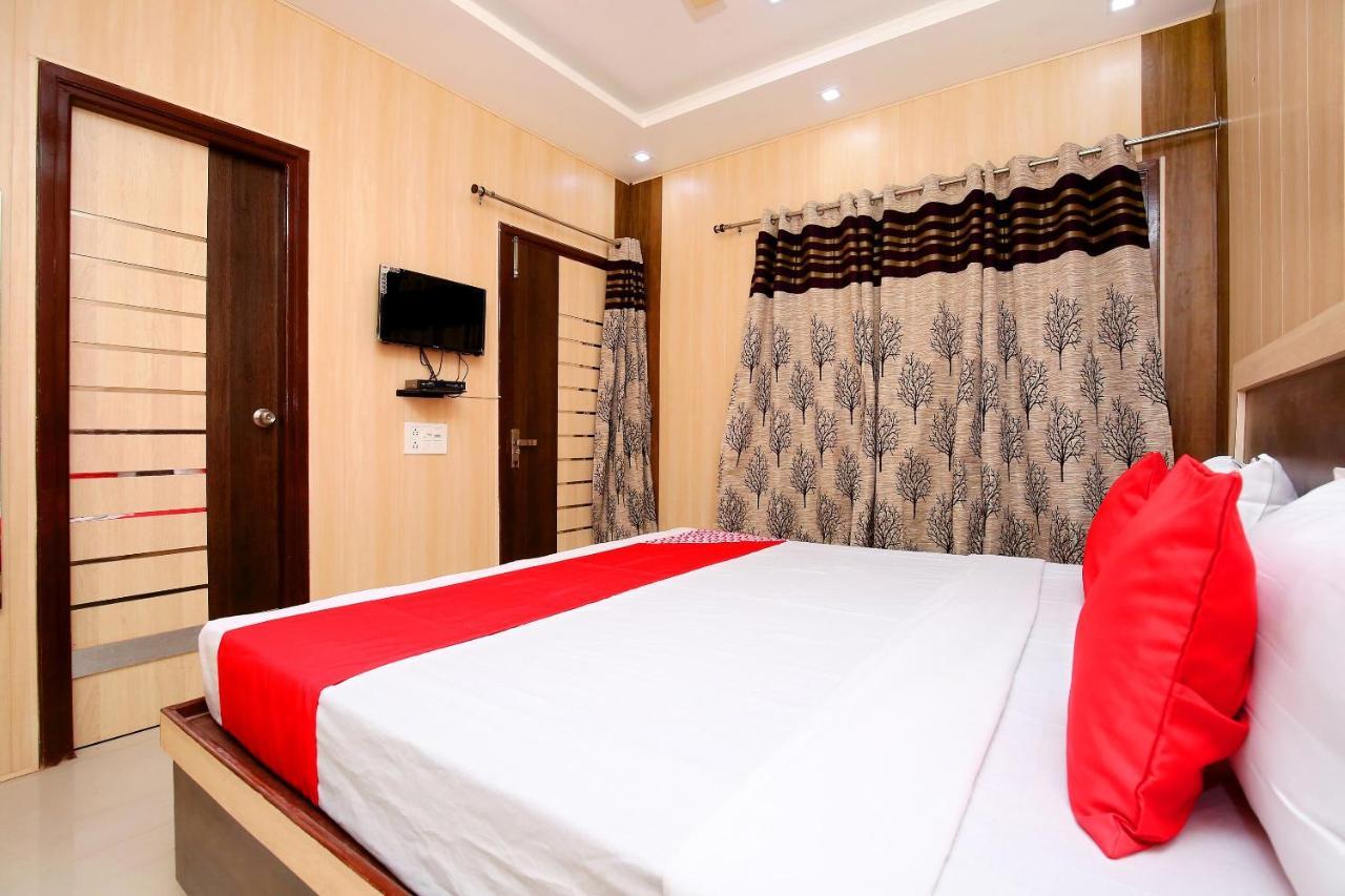 Oyo Flagship Armaan Resort Shāhpur Exteriér fotografie